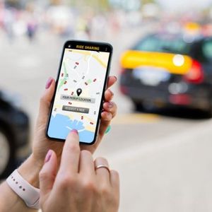 Blockchain-Based Ride Apps Could Restore Confidence in Ride-Hailing Industry, Says Firdosh Sheikh