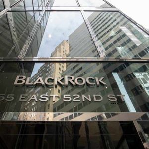 Bitcoin Tops Crypto Priority for Blackrock Clients as IBIT Holdings Reach 243K BTC