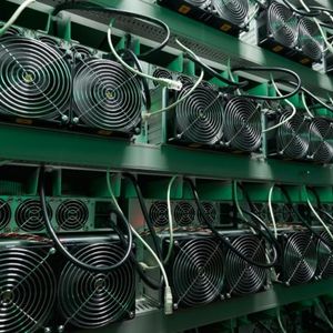 Hut 8’s Bitcoin Mining Output Drops 36% to 148 BTC in April