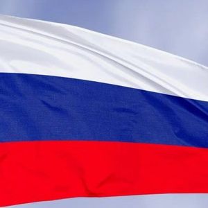 Russian Traffic to Global Crypto Exchanges Surges; Central Bank Warns of Western Sanctions Risk