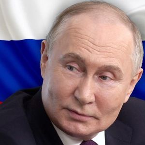 Putin Says BRICS Developing Independent Payment System Free From Political Pressure