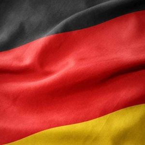 German MP Criticizes Bitcoin Sales, Urges Government to Hold BTC as Reserve Asset