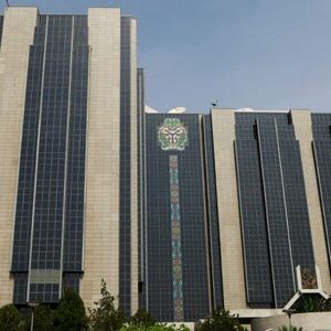 Nigeria’s Central Bank Raises Benchmark Rate by 50 Basis Points