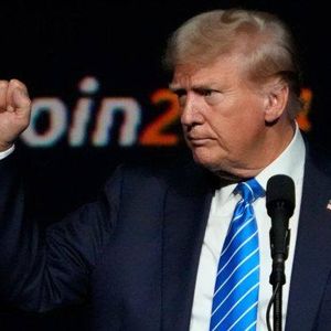 Will Trump Make Bitcoin America’s Reserve Currency? Polymarket Bettors Say Maybe