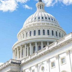 End of Crypto Crackdowns? Lawmaker Says ‘Regulation by Enforcement Is Over’