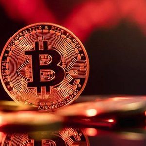 Bitcoin Drops to $92,118 as Crypto Economy Shrinks by Nearly 12%