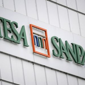 Intesa Sanpaolo: Italy’s Largest Bank Makes History With Bitcoin Settlement