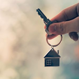 Crypto Meets Real Estate: Propy Lets You Buy Homes With Bitcoin and Ethereum