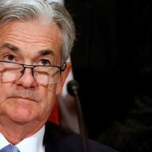 No Rate Cut: Powell’s Steady Hand Defies Political Pressure; Crypto Gains Amid Equity Retreat