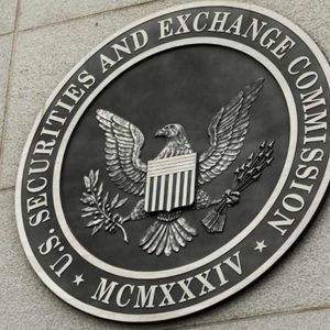 SEC, DOJ Investigate FTX — Regulators Suspect Crypto Exchange Mishandles Customer Funds