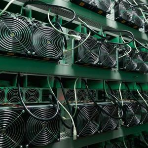 Russian Bitcoin Mining Ban Yielding Results in Siberia