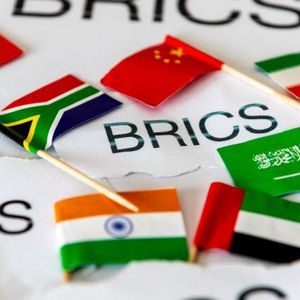 BRICS Discusses Alternative Payment Platforms to Bypass Western Financial Systems