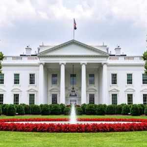 White House, US Senators Call for Proper Crypto Oversight