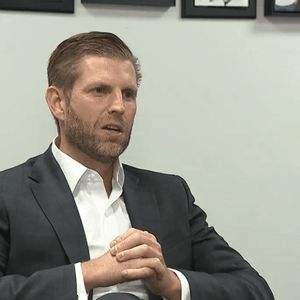 Eric Trump Declares ‘Retail Wins’ as Sunday Crypto Strategy Leaves TradFi ‘Extinct’