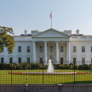 Crypto Leaders Head to Trump’s White House Summit—Will XRP, SOL, ADA Join US Crypto Reserve?