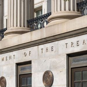 Treasury Secretary Signals US Plans to Acquire More Bitcoin for Reserve