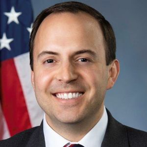 Texas Congressman Wants Crypto ATMs in Federal Government Buildings