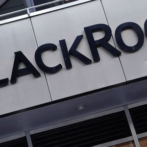 Blackrock’s Bitcoin Fund Now Commands 607,685 BTC — Worth $58.5B