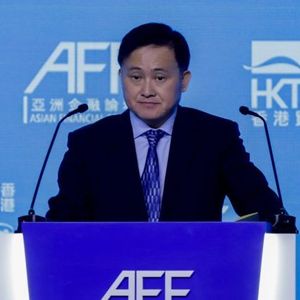 China’s Central Bank Governor Envisions the End of US Dollar Dominance