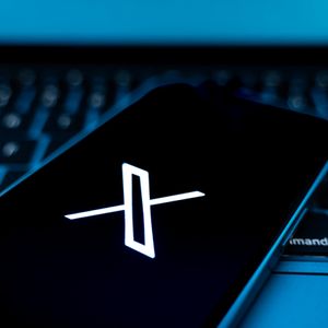 X Boss Yaccarino: Users Will Trade, Tip, and Spend Without Leaving the App