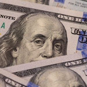 Bitcoin Beaten: Stablecoins Shine as Wartime Remittance Tools