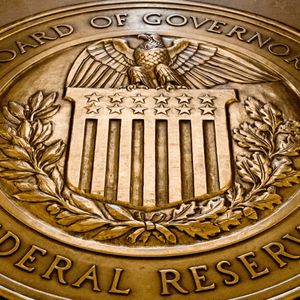 Interest Rate Showdown: Trump vs. Powell, Massie vs. the Fed