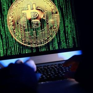 Coinbase Director Flags Possible Hack Behind $8B Bitcoin Awakening