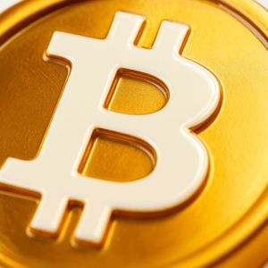 Bitcoin Price Watch: Tight Range Signals Calm Before the Breakout
