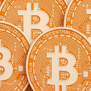 Bitcoin Price Watch: Breakout or Breakdown? BTC Sits on a Knife’s Edge