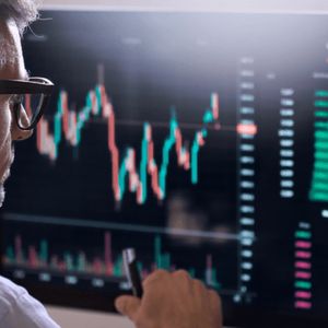 BTC Rally Reverses as Tariff Threats and Rate Jitters Shake Market