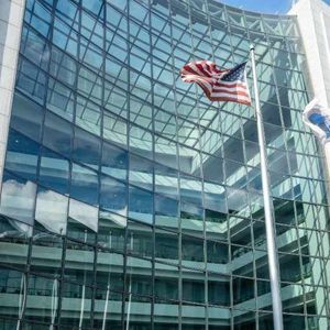 SEC Commissioner Proposes Cross-Border Sandbox for Crypto and Tokenized Assets