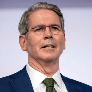 US Treasury Secretary Dampens the Mood: Government Won’t Buy Bitcoin for Strategic Reserve