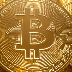 Bitcoin Price Watch: Consolidation Phase Could Precede Sharp Rally—or Breakdown