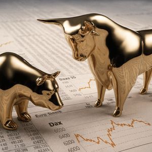 Bitcoin Price Watch: Price Action Squeezed—Will the Next Break Favor Bulls or Bears?