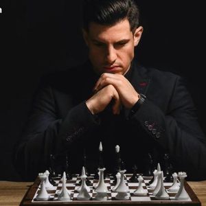 Bitcoin Flat But Smart Money Is Moving In