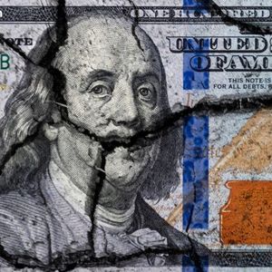 Peter Schiff Warns US–China Trade Deal Won’t Stop De-Dollarization or Soaring Deficits
