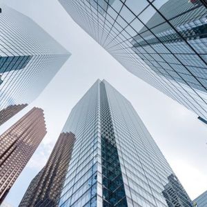 Wisdomtree Taps BNY Mellon to Power Onchain Banking With Tokenized Assets