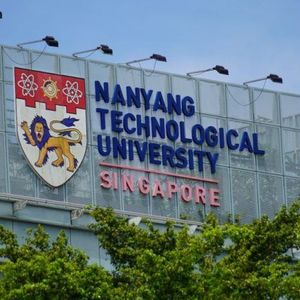 Singapore University Partners With Zero Gravity to Build Transparent Blockchain‑Based AI Systems