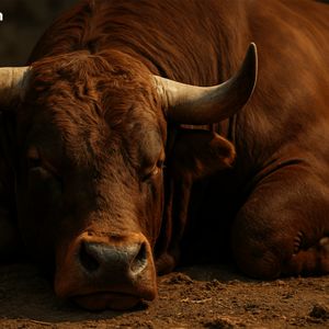 Bitcoin Price Watch: Resistance at $107K Holds as Bulls Lose Steam