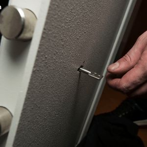 Network Security Expert: Regulation and Custody Key to Unlocking Tokenized Equities