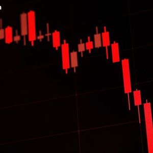 Coinbase Explains Why Bitcoin Price Dumps With Whale Selling Pressure