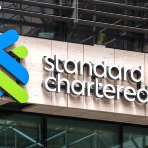 Standard Chartered Revises Multiyear Bitcoin Forecasts as $500K Horizon Extended