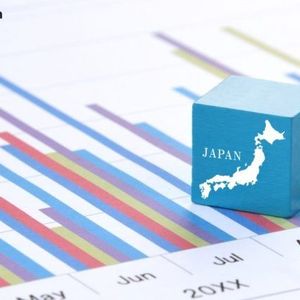 Japan Bond Shock Ripples Into US Treasuries as Crypto Watches Closely