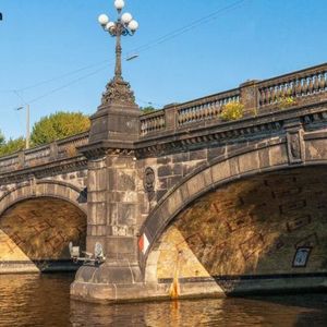 Lombard Launches Bitcoin Smart Accounts Linking Custody to DeFi