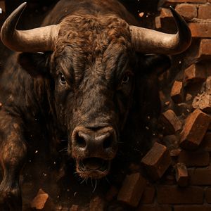 Bitcoin Bulls Eye $75K as Market Experts Forecast Sustainable Rally