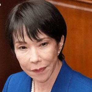 Hormuz Blockade Sends Japan’s 10-Year Bond Yield to 25-Year High