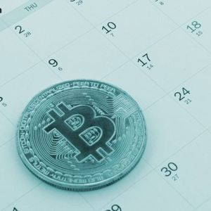 Bitcoin Holds Weekly Inflows While Ether, Altcoin ETFs Slip