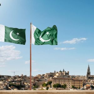 Pakistan Reopens Banks to Crypto: A Look at What Changed
