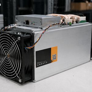 Bitcoin Mining Profit Guide April 2026: 14 ASIC Rigs Compared at $0.04 Per kWh