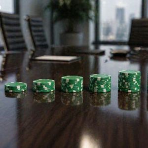 Bitcoin ETFs Add $14M as Inflow Streak Hits Nine Days, Blackrock’s IBIT Leads Demand